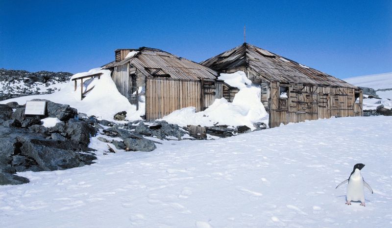 huts-2.jpeg